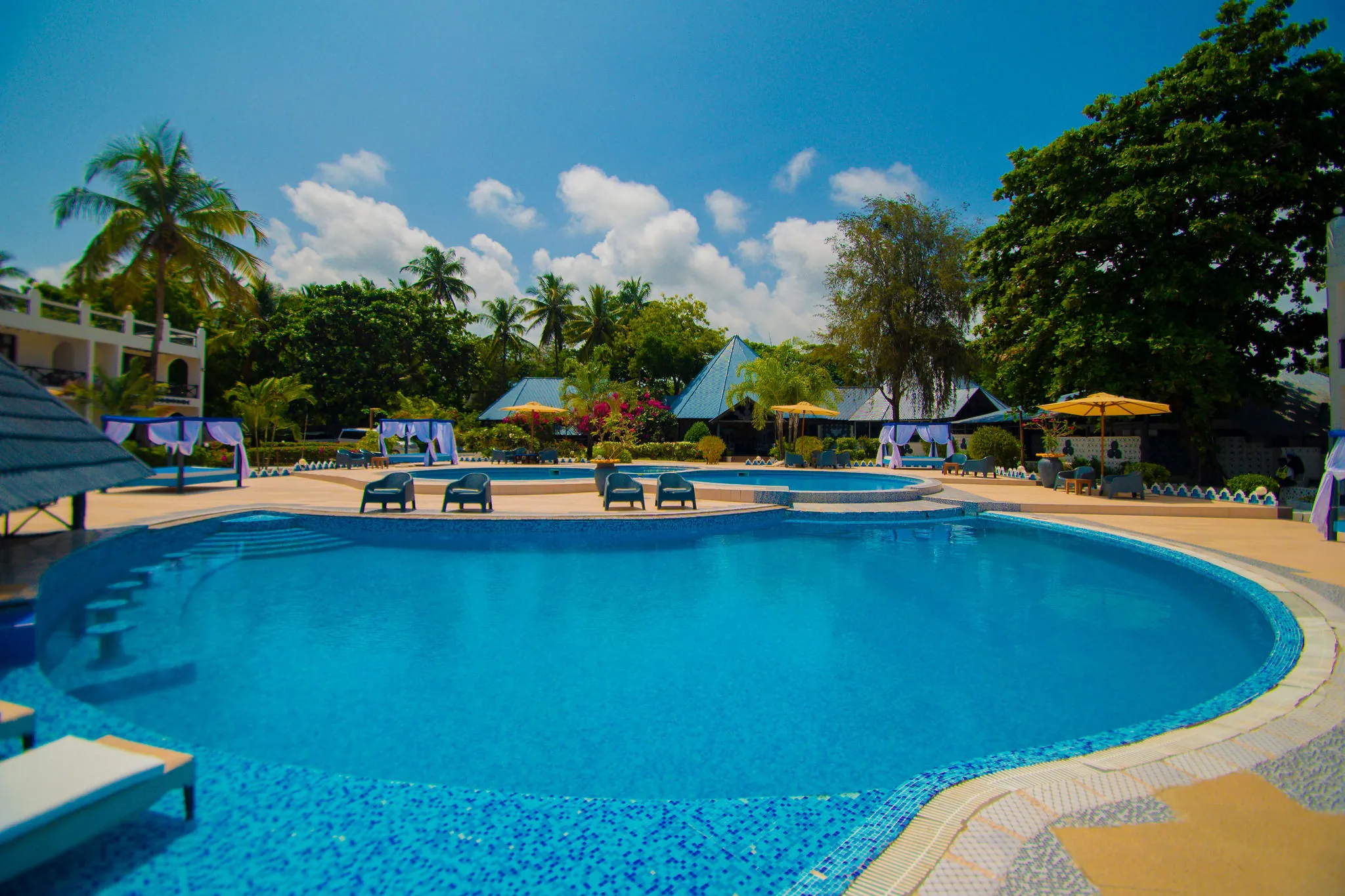 Zanzibar Beach Hotel – Luxury Beachfront Stay in Zanzibar